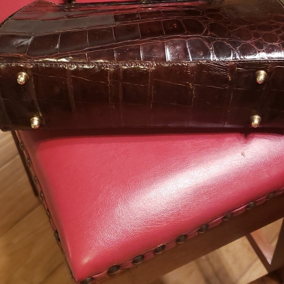 Handbag - Picture 3 of 6